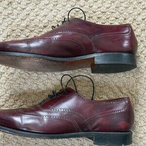 Men's Shoes - BOSTONIAN - Size 9.5